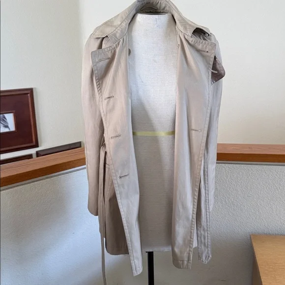 Express short Beige Double-Breasted Trench Coat - Picture 8 of 13